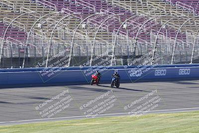 media/Nov-26-2022-Fastrack Riders (Sat) [[b001e85eef]]/Level 1/Session 1 Front Straight/